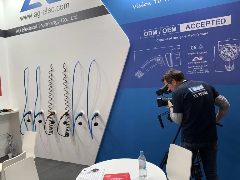 ag-with-clients-in-p2d-europe2.jpg ag-with-clients-in-p2d-europe2.jpg